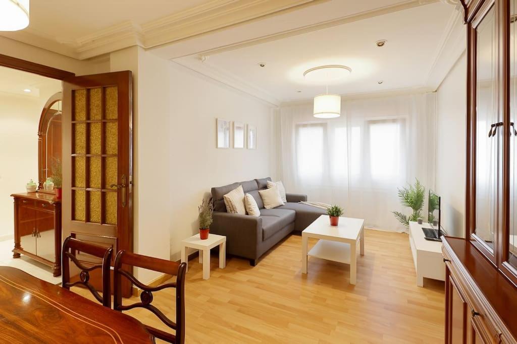 621B Acogedor Apartamento Oviedo Eksteriør bilde